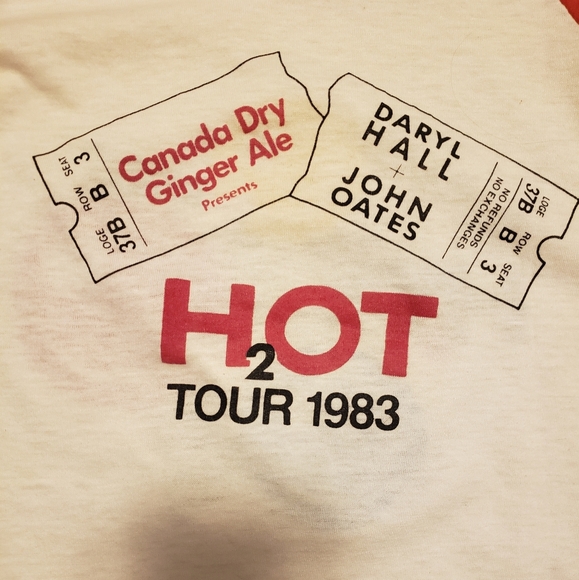 Hall & Oates H2O Tour Raglan Tee - Picture 6 of 8